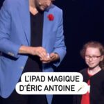 Éric Antoine Instagram - "C’est un iPad 6G, il y a des applications de dingue !" 😏  Quand @ericantoineoff passe du virtuel au réel en faisant apparaître des objets grâce à un iPad aux fonctionnalités spéciales 😲    "Éric Antoine, grandis un peu !", spectacle inédit, vendredi 29 décembre à 21:05