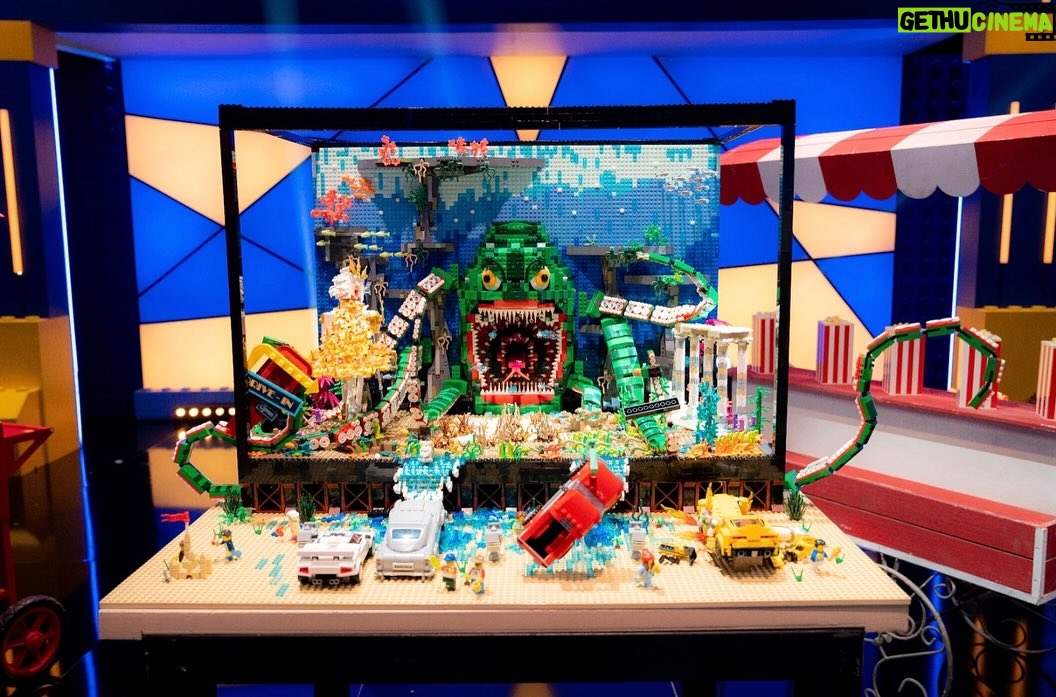 Éric Antoine Instagram - Un grand bravo à Augustin et Bertrand qui remportent cette 4ème saison de Lego Masters 🤩🏆 ➡️swipe pour voir leur œuvre finale 🧱