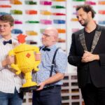 Éric Antoine Instagram - Un grand bravo à Augustin et Bertrand qui remportent cette 4ème saison de Lego Masters 🤩🏆 ➡️swipe pour voir leur œuvre finale 🧱