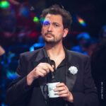 Éric Antoine Instagram - Mais quelle saison et quelle finale de DINGUE les amis 🤩😍 Un grand merci à toutes les équipes qui rendent ce magnifique show possible et merci À VOUS d’être toujours aussi nombreux à suivre #LFAUIT 🤩 Passez de très belles fêtes les copains, je vous embrasse 😘 Studios De Television De La Plaine St Denis