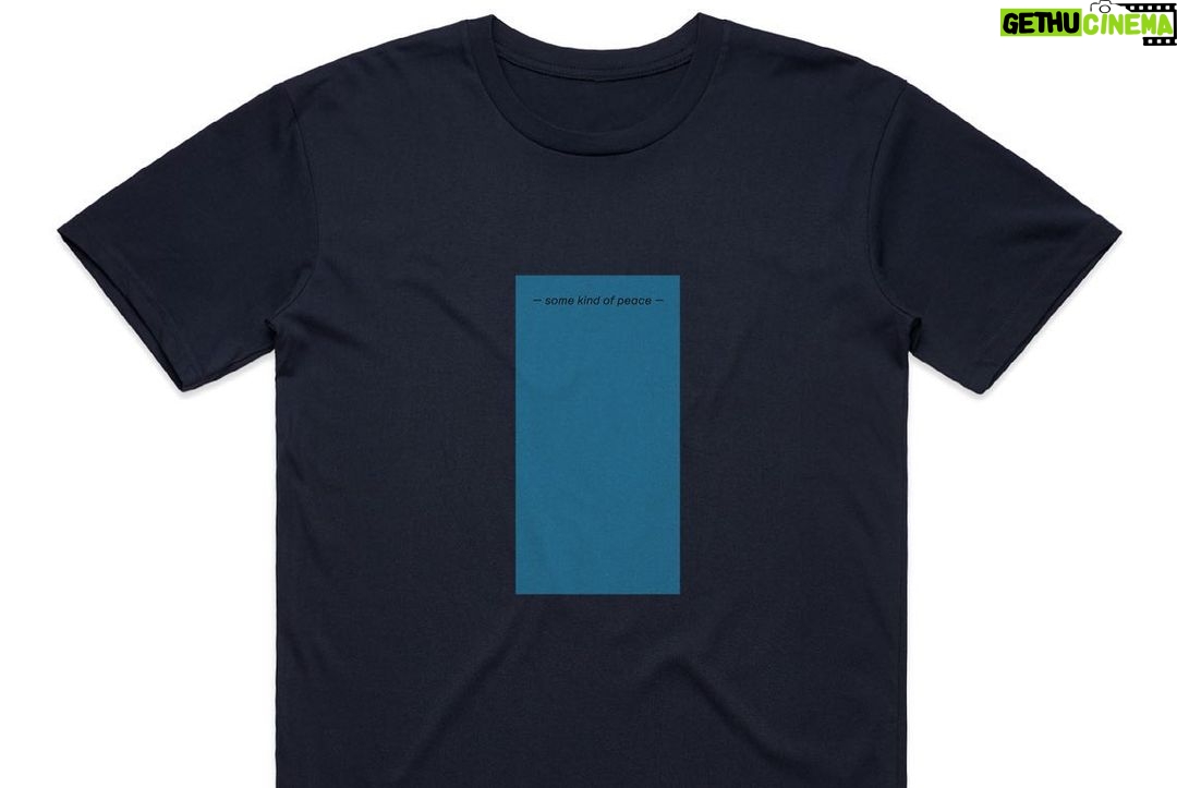 Ólafur Arnalds Instagram - After a long winter in the northern hemisphere, T-shirt season is finally starting! We’ve just restocked these, and to celebrate all tees are 15% off for the rest of April. 👕 Find the store via link in bio.