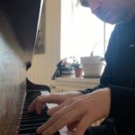 Ólafur Arnalds Instagram – Happy Piano Day everyone! 🎹

Sharing the sheet music to ‘and we’ll leave it there…’ to celebrate. As always, it’s just a framework for you to play with and improvise – that’s how this whole song was born. We’d love to see your renditions‌ – link to sheet music in the bio.

Happy playing!  #pianoday #pianoday2023