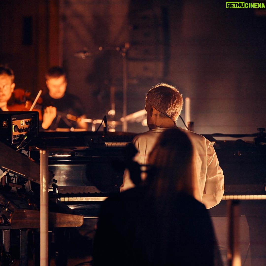 Ólafur Arnalds Instagram - It’s almost time. The last handful of ‘some kind of peace’ tour dates are coming up in 10 days. After a two month break I’m excited to see my band and crew and wrap up this long year of touring. Spain and Portugal, see you soon. Find tickets in the bio 🇪🇸 10.12 Barcelona 🇪🇸 12.12 Bilbao 🇪🇸 13.10 Madrid 🇵🇹 14.12 Porto 🇵🇹 15.12 Lisboa 🇵🇹 16.12 Torres Novas 🇵🇹 17.12 Braga