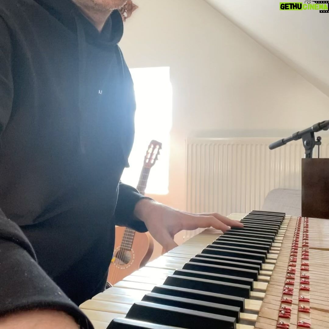 Ólafur Arnalds Instagram - One random photo from my phone for each month of 2023. I tried to be honest and only changed one out cause it showed the front door to my house 😬 instagram only does 10 so final one was random from oct-nov-dec.
