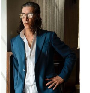 Óscar Jaenada Instagram - Estiu #picby @alan_carranza @louisvuitton @ysl @high_onfashion #LLIBERTAT