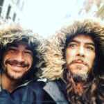 Óscar Jaenada Instagram – Fresquni madrileño #CalentemosLasCalles #aquiConElHermano @juanjoballestaactor #OroPuro #4por4 #seLoQueMeDigo #masGoyasQueLaDuquesaDeAlba #JaSocAquiMalparits #LLIBERTAT Madrid, Spain