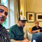 Óscar Jaenada Instagram - Laburando. Labrando. Ladrando. @residente @javiercamara1 #LLIBERTAT