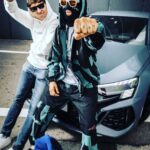 Óscar Jaenada Instagram - @rogergual eta ni pisando en el Jarama #PutaGasolina #soloPara #Fuego&Saqueo #ElectricSoy @grimey_wear #llibertat #ARAN Circuito Del Jarama