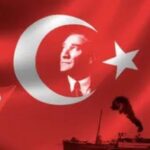 Özlem Yılmaz Instagram - “Geçmiş değil, bugün gibi yaşıyorum hala seni.. Sen hep benim yanımdasın..” #19mayıs #atatürküanmagençlikvesporbayramı #mustafakemalatatürk🇹🇷