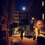 Özlem Yılmaz Instagram - Gece🖤