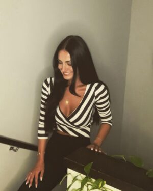 Özlem Yılmaz Instagram - 🗝️