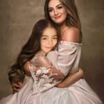 Özlem Yılmaz Instagram - 🙈 Arşivime eklemezsem olmazdı.. Kim yaptıysa ellerine sağlık 🥰 Bayıldım ❤️❤️ Kendi kendimin çocuğu olmak müthiş bişi 😂😂😂