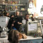 Ümmü Putgül Instagram - #turkbakkali kısa filmi sürprizlerle dolu oldu. Güzel senaryosu,ekibi,nezaketi ve yönetimiyle @ekremaydin__ la çalışma tanışma fırsatı ; Yine yeni muhteşem arkadaşlar @sudeyyazici @dogukaninceli @ottomandogan kazanmak Çocuğumun babası eski beyim sevgili sanat yönetmenimle @samsakil 🤭 ilk kez bir sette birlikte çalışma şaşkınlığı ve keyfi And amazing German actress @nicolebelstlerboettcher .. Happy to meet you Happy to work with you 🤍 @emrahsakallioglu2 gerilla ruhu ve diğer sevgili ekip 🌼 Yine sevdiğim bir karakter sevgili "Firdevs" 💓 23-24.03.2022 🌼