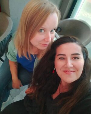 Ümmü Putgül Instagram - Ana Kraliçe diyeceksiniz😁 Queen is back👑