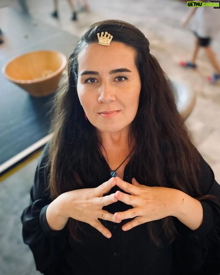 Ümmü Putgül - 684 Likes - Ana Kraliçe diyeceksiniz😁 Queen is back👑