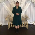 Ümmü Putgül Instagram - #turkbakkali kısa filmi sürprizlerle dolu oldu. Güzel senaryosu,ekibi,nezaketi ve yönetimiyle @ekremaydin__ la çalışma tanışma fırsatı ; Yine yeni muhteşem arkadaşlar @sudeyyazici @dogukaninceli @ottomandogan kazanmak Çocuğumun babası eski beyim sevgili sanat yönetmenimle @samsakil 🤭 ilk kez bir sette birlikte çalışma şaşkınlığı ve keyfi And amazing German actress @nicolebelstlerboettcher .. Happy to meet you Happy to work with you 🤍 @emrahsakallioglu2 gerilla ruhu ve diğer sevgili ekip 🌼 Yine sevdiğim bir karakter sevgili "Firdevs" 💓 23-24.03.2022 🌼
