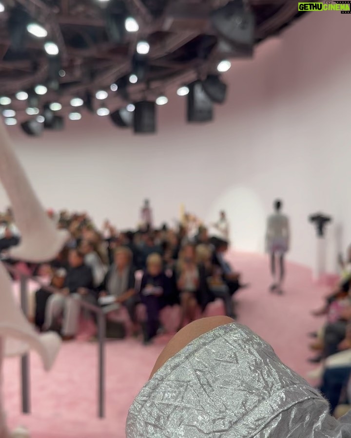 César Domboy Instagram - Split seconds from last week + Chucking up a deuce in pink silk sheets for @acnestudios & the great Jonny Johansson for yet another celestial show 💗 Paris, France