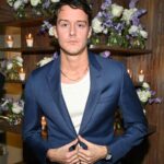César Domboy Instagram – Stunning @diorbeauty dinner party with friends and fam to close the exciting @canneseries festival ✨
Many thanks to the great @jeromepulis & @fannybourdettedonon for gathering all these beautifully hilarious peeps❤️
@ohmybos 
@zzoimage 
@benoit_ponsaille Cannes La Croisette