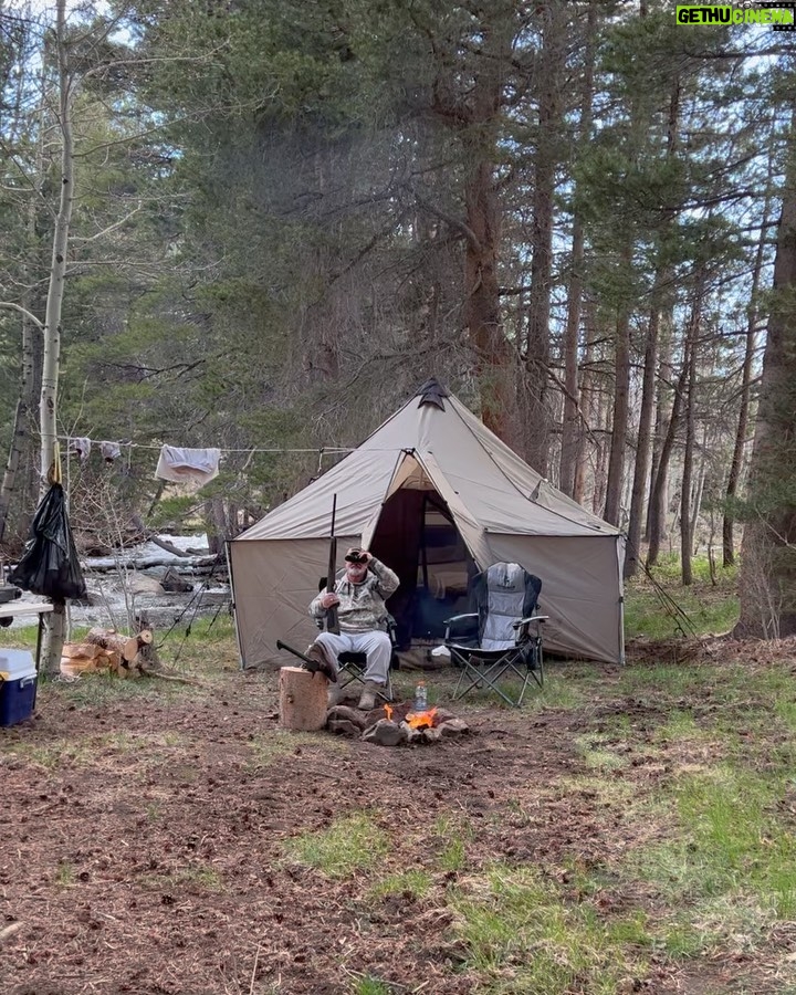 Cameron Dallas Instagram - Camping w the pops, catch n release ⛺️🎣 @troutmind @dandallas5701