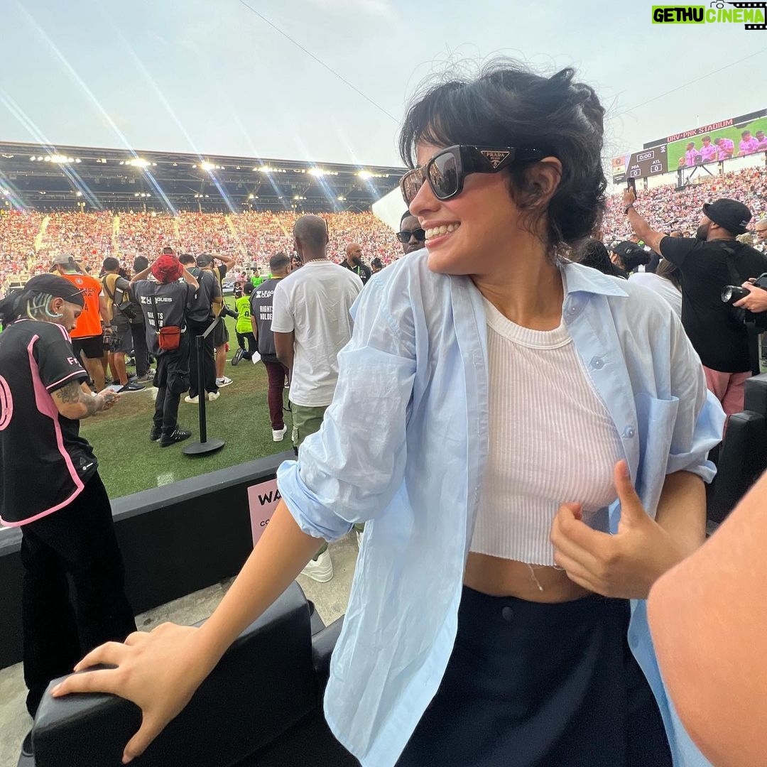 Camila Cabello - 5.8 Million Likes - Fan girl mode was fully unlocked when I saw @leomessi - obviously the GOAT, but also so kind and generous with his energy. 😭 thank you @davidgrutman for an experience I’ll never forget ! And thank you @davidbeckham and @victoriabeckham 😭 IT WAS GIVING BABY PINK 🎀 MIAMI GOING UPPP