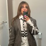 Camila Cabello Instagram - it’s giving Grammy nominated dark academia 🎉🎉🎉🎉🎉🎉🎉🎉
