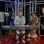 Camila Cabello Instagram - trailer talk with @johnlegend !!! and #thevoice is on tonight live baby ⚡️