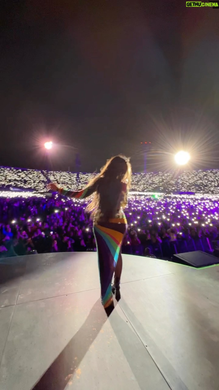 Camila Cabello Instagram - FAMILIA D CHILE. 🇨🇱 TQM 🫀🫀🫀🫀🫀🫀🫀🫀🫀🫀🫀 Santiago, Chile