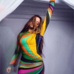 Camila Cabello Instagram - yo había apagado el corazón pero cuando a ti te vio solito decidió prenderse 🚑🫀