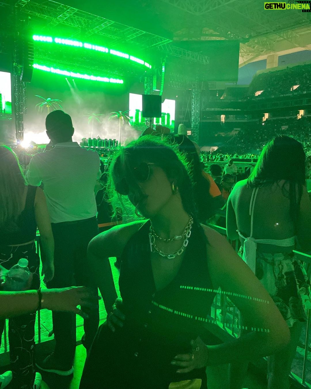 Camila Cabello Instagram - the hand = h8erz