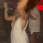Camila Cabello Instagram - Instagram versus Reality. “EL BLÚMER CAMILA!!!!!!!“ 😹 @karolg LA ROMPISTE. vamos a bailar pronto otra vez en la lluvia amiga 🌪️ BICHOTA SEASON 4EVR 🎀🧜🏼‍♀️👑💅🏼 Miami, Florida