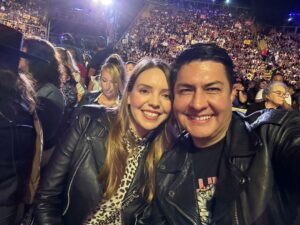 Camila Flores Instagram - ✅ Primera noche del Festival del Huaso de #Olmue 
Junto a mi  Percy Marin disfrutando de esta noche inicial del festival del huaso de Olmué con más de 5 mil personas que repletaron el #Patagual 
Felicitaciones a nuestro querido alcalde Jorge Jil por la organización, sobre todo por el grato ambiente familiar 
Viva Chile 🇨🇱