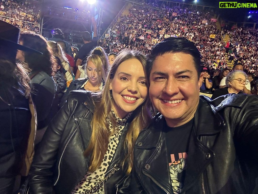 Camila Flores - 659 Likes - ✅ Primera noche del Festival del Huaso de #Olmue
Junto a mi Percy Marin disfrutando de esta noche inicial del festival del huaso de Olmué con más de 5 mil personas que repletaron el #Patagual
Felicitaciones a nuestro querido alcalde Jorge Jil por la organización, sobre todo por el grato ambiente familiar
Viva Chile 🇨🇱