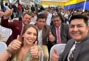 Camila Flores Instagram - ✅ Primera piedra del Cesfam de #Catapilco 🙌🏻
Junto a nuestro #CORE Percy Marin acompañamos con gran alegría a nuestro querido alcalde de #Zapallar Gustavo Alessandri y vecinos en la colocación de la primera piedra de lo que será el Cesfam de Catapilco 
Me alegra muchísimo que se esté avanzando después de 5 años de arduo trabajo y gestiones para que esto resulte 
Me consta la dedicación que el alcalde puso en este proyecto para que se haga realidad, lamentablemente la burocracia no permitió avanzar más rápido 
Como equipo felices de contribuir en cosas tan importantes como mejorar la salud 💪🏻