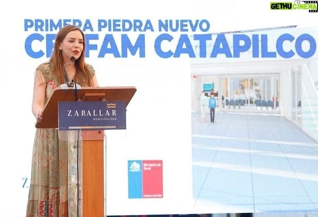 Camila Flores - 0.9K Likes - ✅ Primera piedra del Cesfam de #Catapilco 🙌🏻
Junto a nuestro #CORE Percy Marin acompañamos con gran alegría a nuestro querido alcalde de #Zapallar Gustavo Alessandri y vecinos en la colocación de la primera piedra de lo que será el Cesfam de Catapilco
Me alegra muchísimo que se esté avanzando después de 5 años de arduo trabajo y gestiones para que esto resulte
Me consta la dedicación que el alcalde puso en este proyecto para que se haga realidad, lamentablemente la burocracia no permitió avanzar más rápido
Como equipo felices de contribuir en cosas tan importantes como mejorar la salud 💪🏻