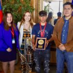 Camila Flores Instagram - ✅ Reconocimiento a nuestros jóvenes deportistas de #Puchuncavi Junto a nuestro #CORE Percy Marin y Maryolen Zamora Escobar Concejal de Puchuncaví entregamos merecidos reconocimientos a jóvenes futbolistas de la comuna de Puchuncavi quienes ganaron el campeonato regional Sub 17 Ahora nos representarán en el campeonato nacional Estamos muy orgullosos de ellos y sus familias El deporte, la disciplina, trabajo en equipo y la perseverancia son fundamentales para tener jóvenes de bien