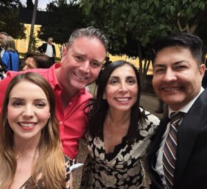 Camila Flores Instagram - Excelentes personas, grandes amigos.
Gracias por la buena onda de siempre.
@camilaflores_o @percymarin