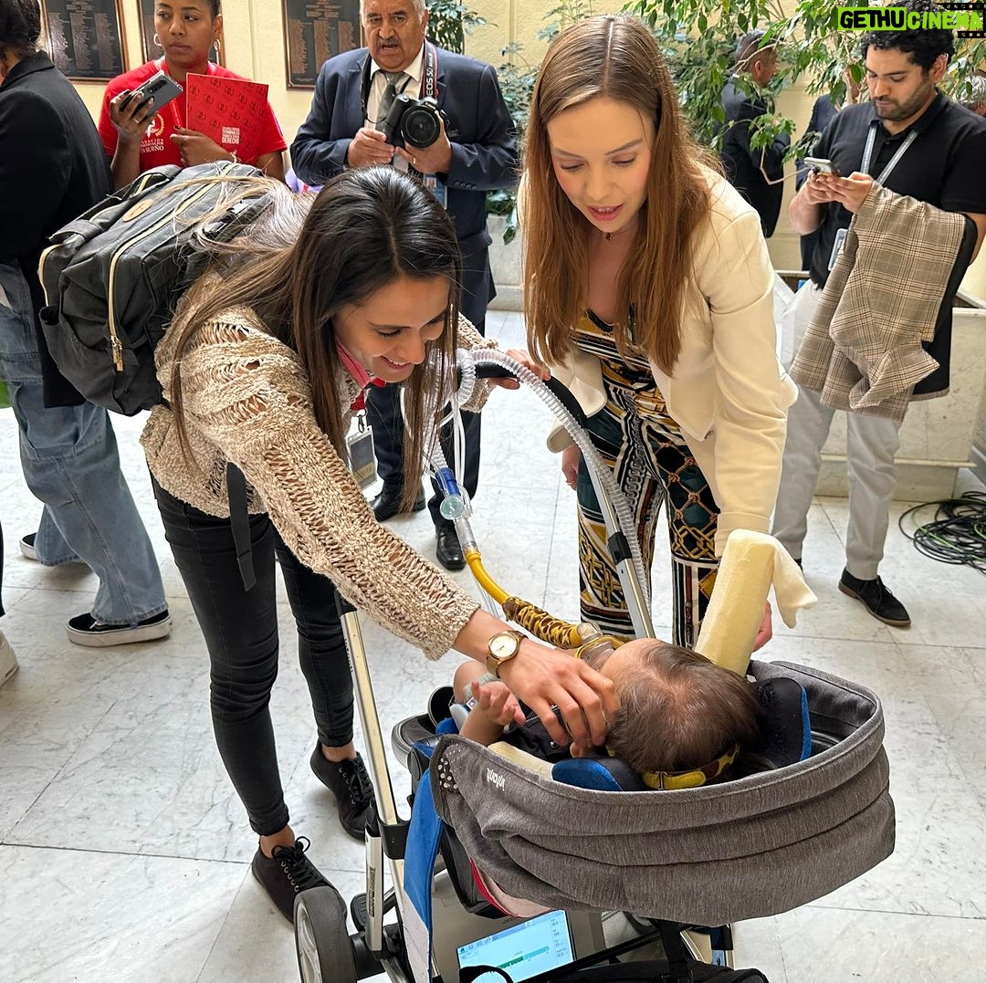 Camila Flores - 527 Likes - Acompañando a Nachito y apoyándolo para que el gobierno baje la apelación que lo está privando de su medicamento de 1900 millones que le salvará su vida
Dios lo ayude, lo bendiga y lo proteja
Tiene solo un año y tres meses de edad