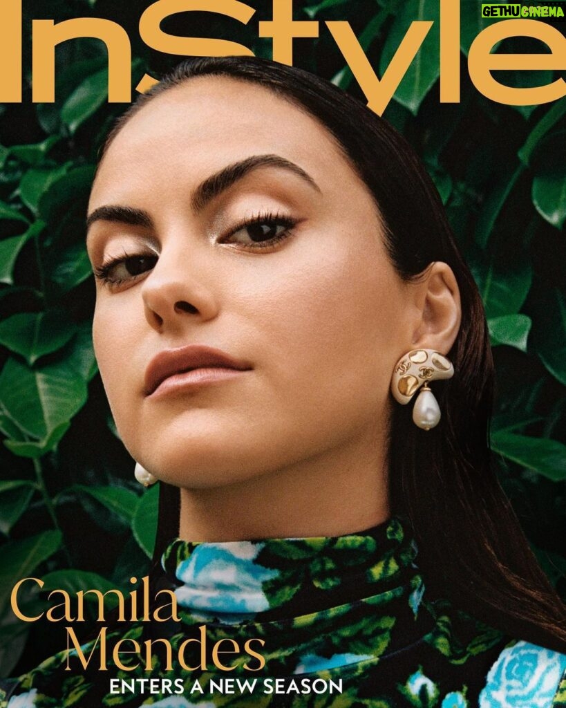 Camila Mendes Instagram - haven’t had a chance to properly express my gratitude to @instylemagazine for giving me their fall cover 🍂 shot by the lovely @rosalineshahnavaz and special thanks to @samanthasutton for writing a story that authentically reflects my voice. we talked on zoom for two hours and it didn’t feel like work for one second ♥️ link in bio