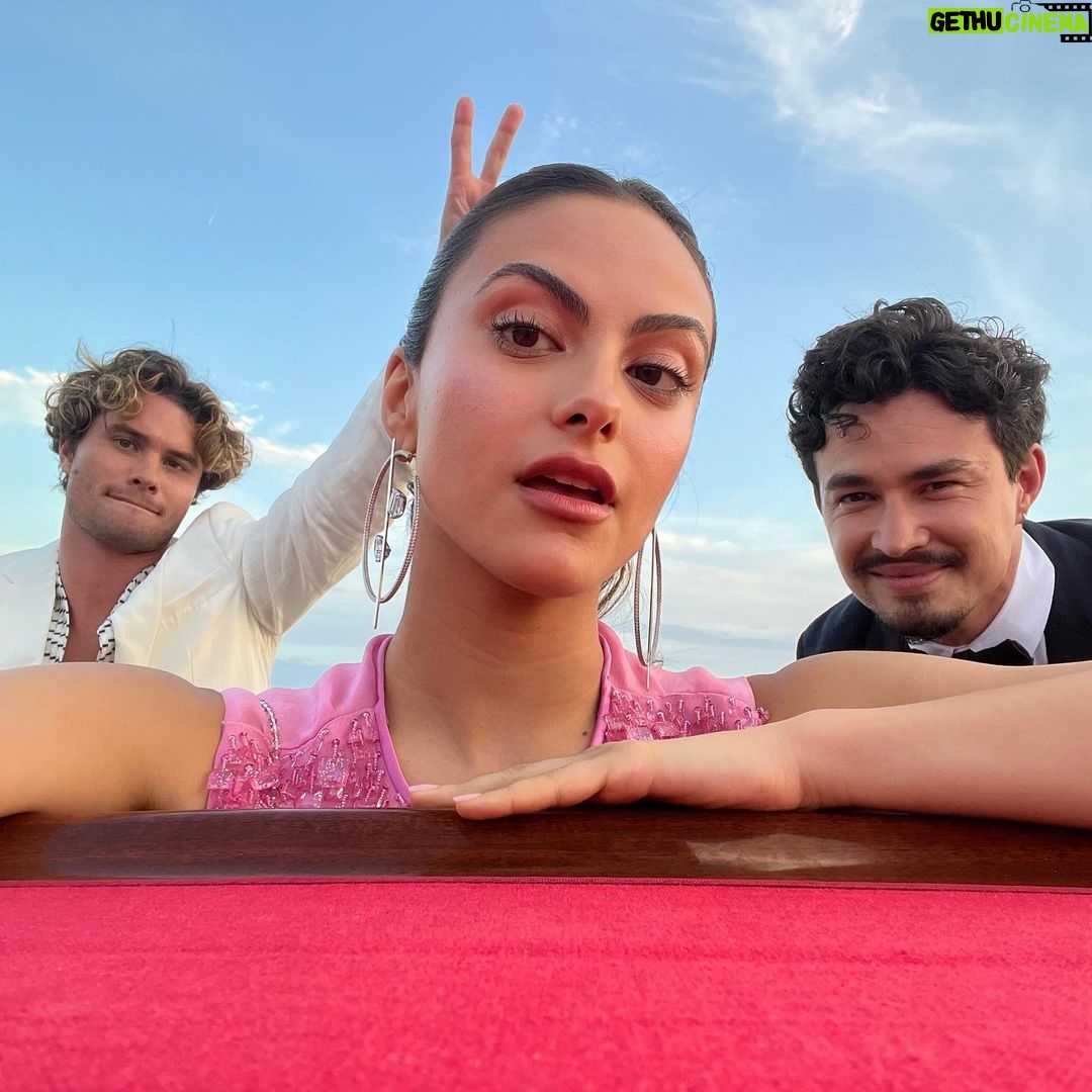 Camila Mendes Instagram - bambina barbie & friends 👛💗 grazie mille @armanibeauty Venice, Italy