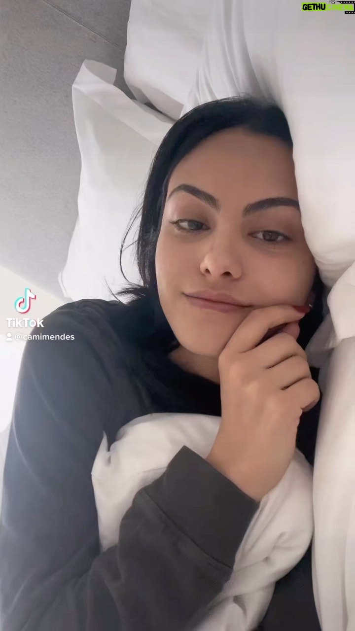 Camila Mendes Instagram - don’t sleep on step 3!! @loopsbeauty is officially at @target 🎯