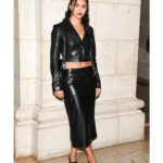 Camila Mendes Instagram - on my way to the library for @coach 📚 #coachny #coachspring24 #NYFW New York Public Library