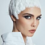 Cara Delevingne Instagram - Light as a feather
