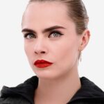 Cara Delevingne Instagram - Number 8 8 is not a regular number. It represents the iconic hourglass shape presented in the first Dior New Look collection, it was Monsieur Dior's lucky number and it is a new shade of the Dior Addict lipstick. Makeup: @peterphilipsmakeup • DIORSHOW On Stage Liner 091 Matte Black DIORSHOW ICONIC OVERCURL 090 Black DIOR ADDICT Dior 8 • #DiorBeauty #DiorMakeup #DiorAddict #Diorshow