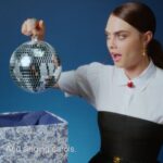 Cara Delevingne Instagram - Happy Holidays!! @diorbeauty #DiorHoliday #DreaminDior #ad