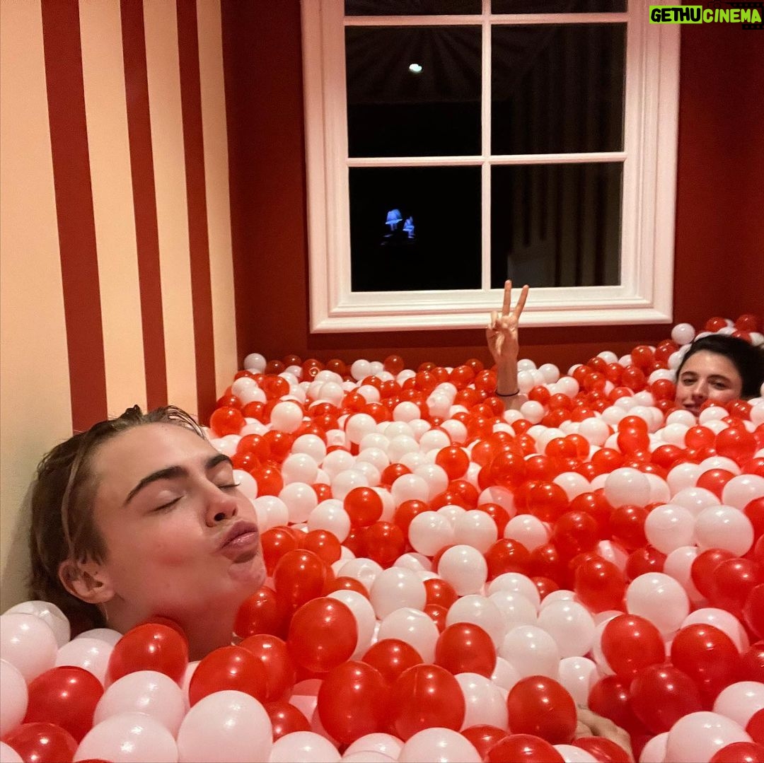Cara Delevingne Instagram - How are we already nearly a month in…