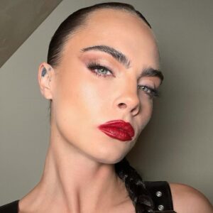 Cara Delevingne Instagram - ❤️‍🔥