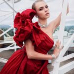 Cara Delevingne Instagram - OSCARS. 💃🏼 (it’s me)