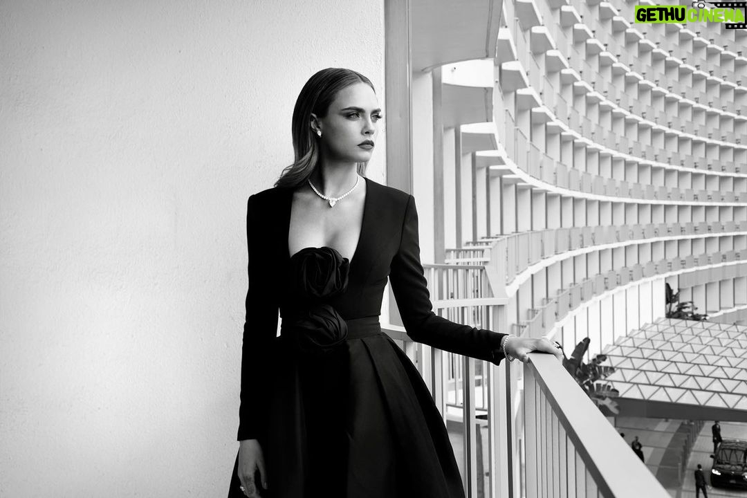 Cara Delevingne Instagram - @sagawards 📸 @dianamantis