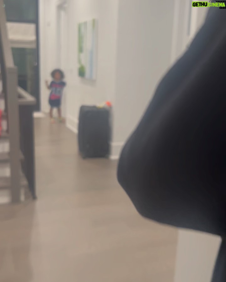 Cardi B Instagram - My baby is five🥹….Happy birthday to my pretty princess.It’s beautiful seeing my girl grow yet makes me a lil sad that my baby is not my little baby no more.💖🎀🍰🎂5️⃣..light lil turn up today till the weekend🎉🥳🎈