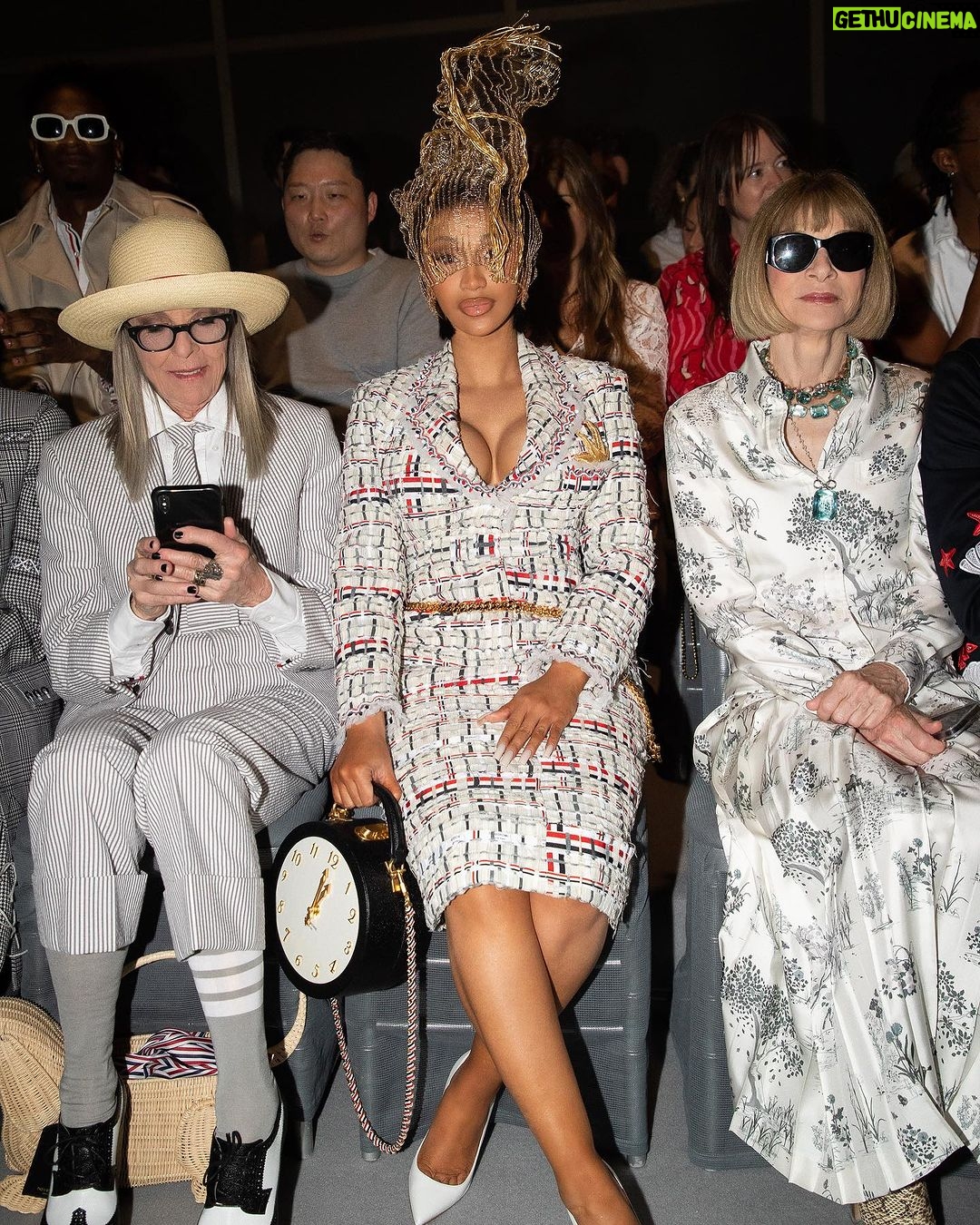 Cardi B Instagram - Custom couture @thombrowne ….I’m a very blessed girl💙❤️🤍I’m thankful everyday that my work and my lord have me living my dreams